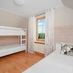 Luxury Waterfront Retreat With Panorama & Sauna At Sinso Talu