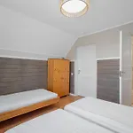 Сasa de vacaciones Luxury Waterfront Retreat With Panorama & Sauna At Sinso Talu