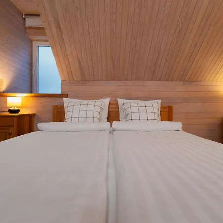 Luxury Waterfront Retreat With Panorama & Sauna At Sinso Talu Ulejoe