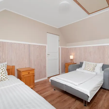 Luxury Waterfront Retreat With Panorama & Sauna At Sinso Talu Сasa de vacaciones Ulejoe