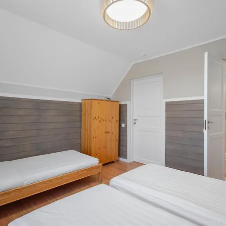 Сasa de vacaciones Luxury Waterfront Retreat With Panorama & Sauna At Sinso Talu