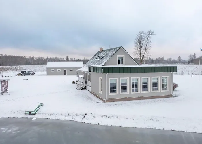 Dom wakacyjny Elegant Conference At Sinso Talu