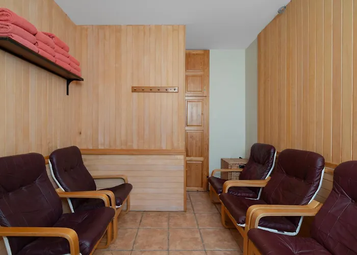 Elegant Conference At Sinso Talu Ulejoe